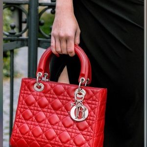 Meet your Posher, Kim